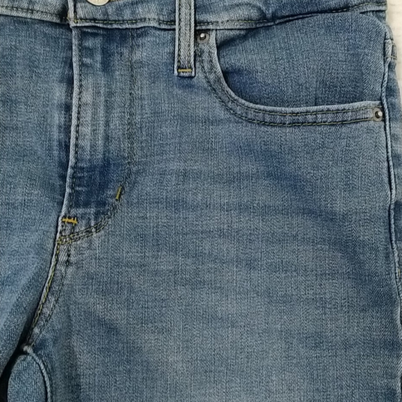 💥5 for $20💥Levi's jean cut off shorts. - Picture 5 of 6